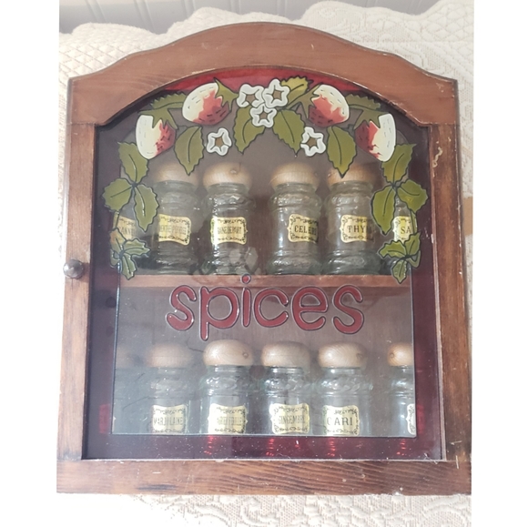 Vintage Other - Vintage spice rack with bottles